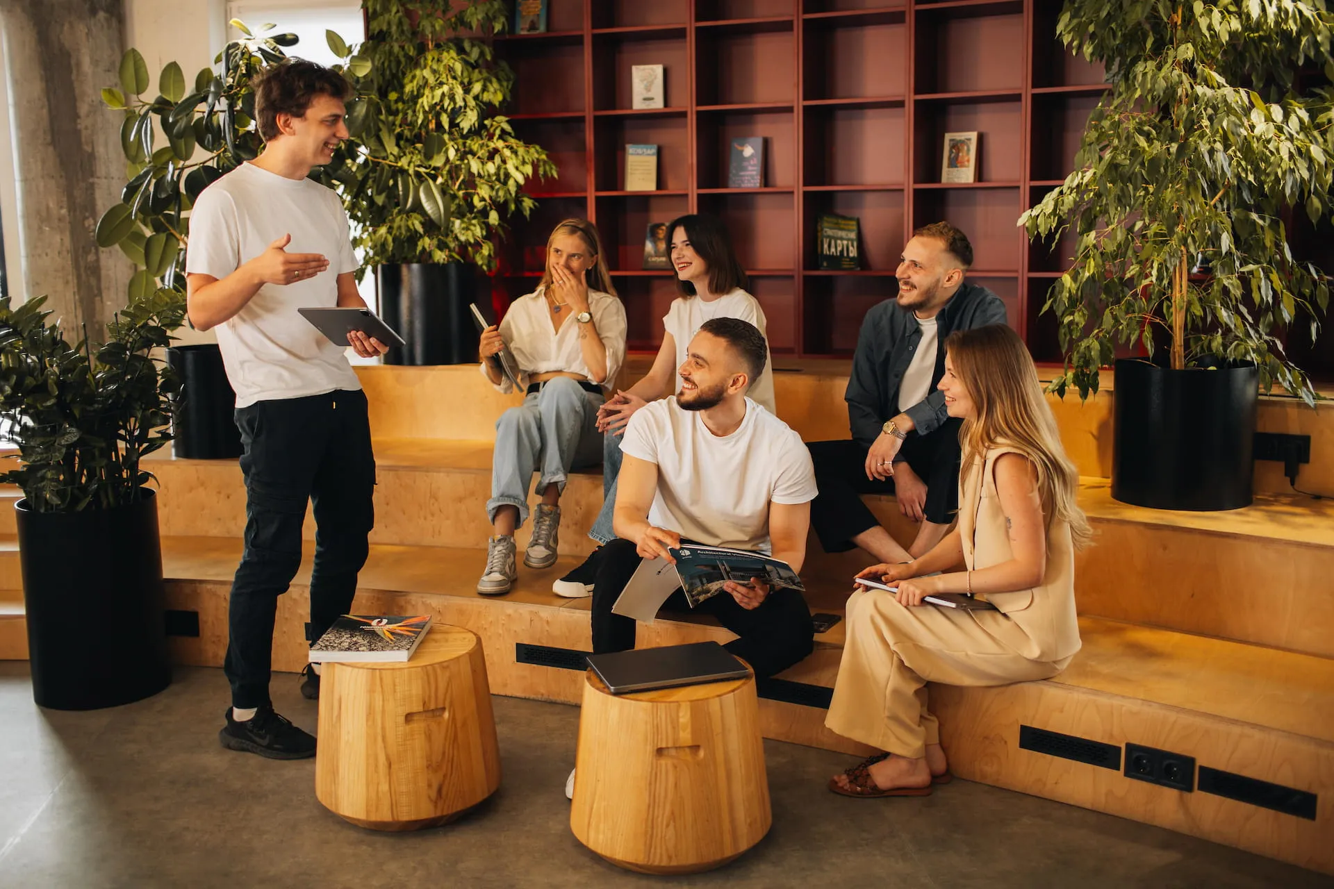 CGimmersive production team in a creative meeting, discussing 3D property tour projects